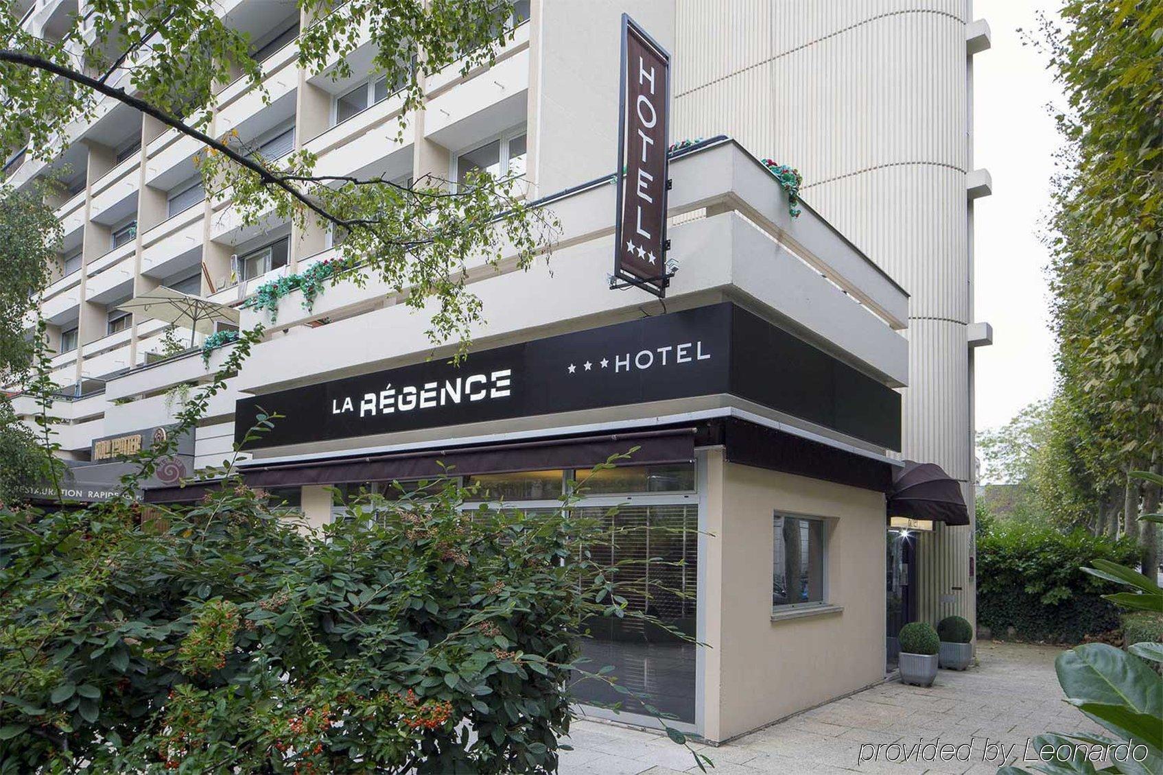 Hotel La Regence Courbevoie Zewnętrze zdjęcie